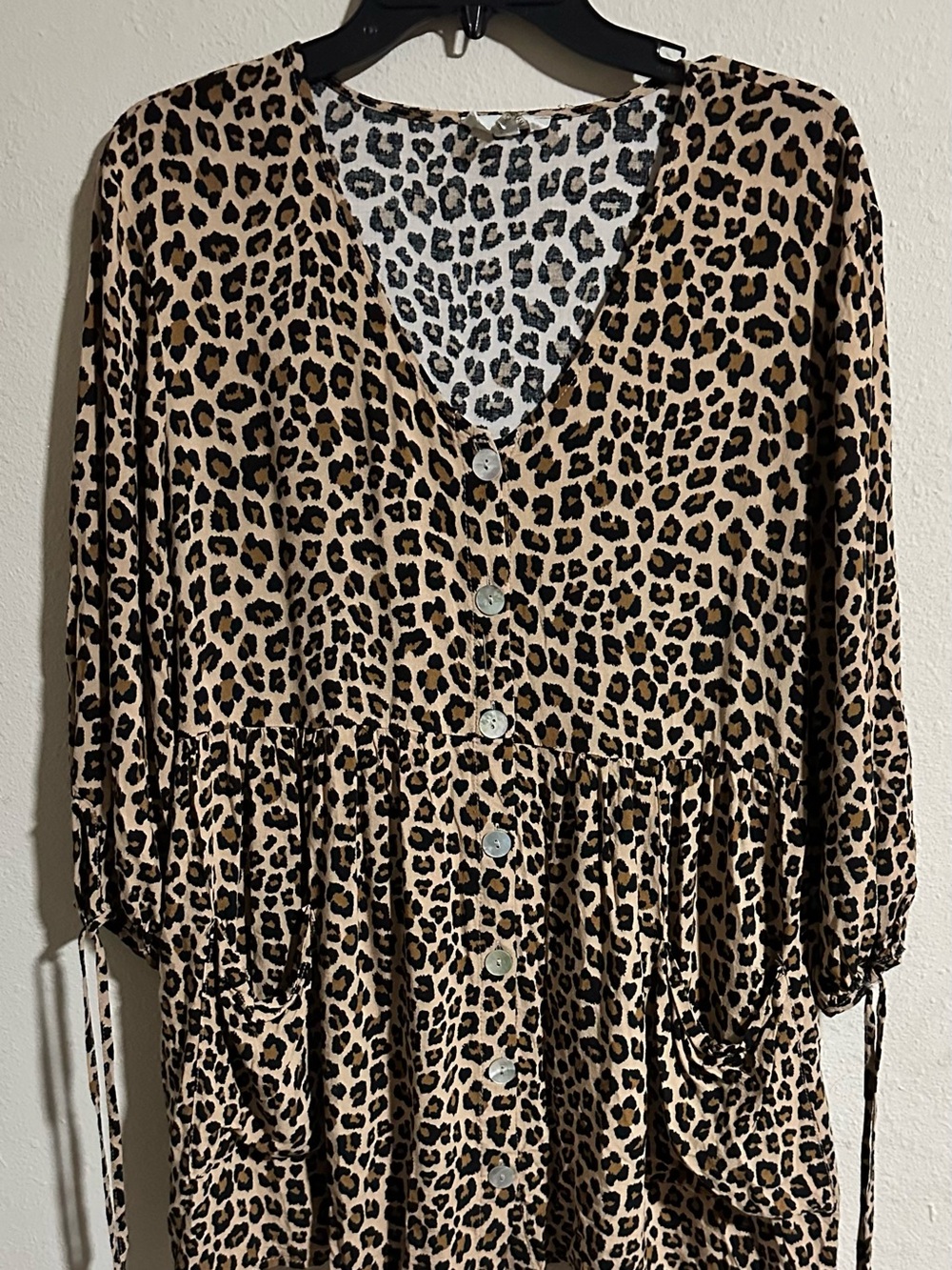entro Leopard-Print Button-Front Blouse in Beige and Black